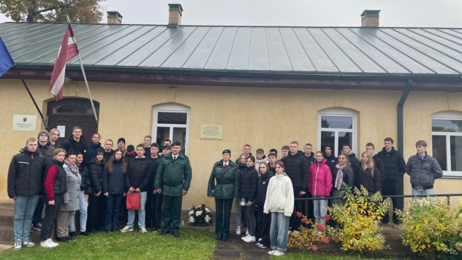 Valsts robežsardze piemin represētos robežsargus Indrā