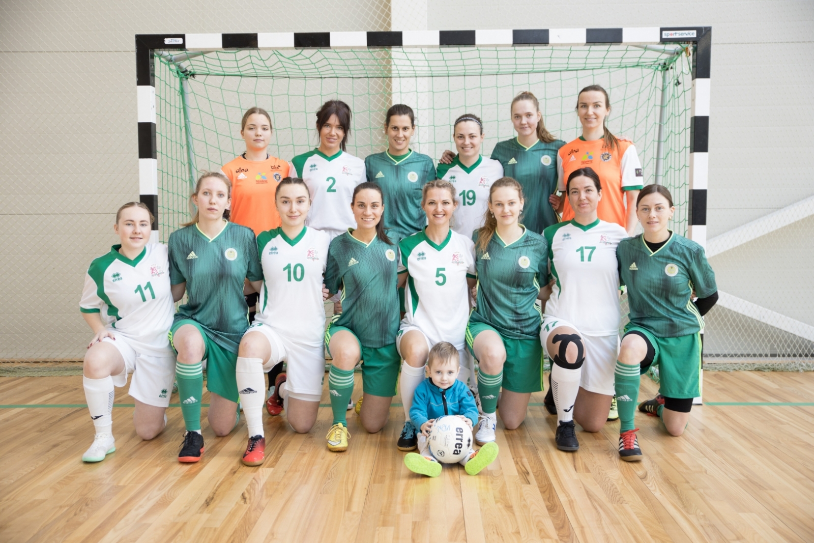 Vladimira Klosa piemiņas turnīrs pulcēja futbola komandas Nr.17
