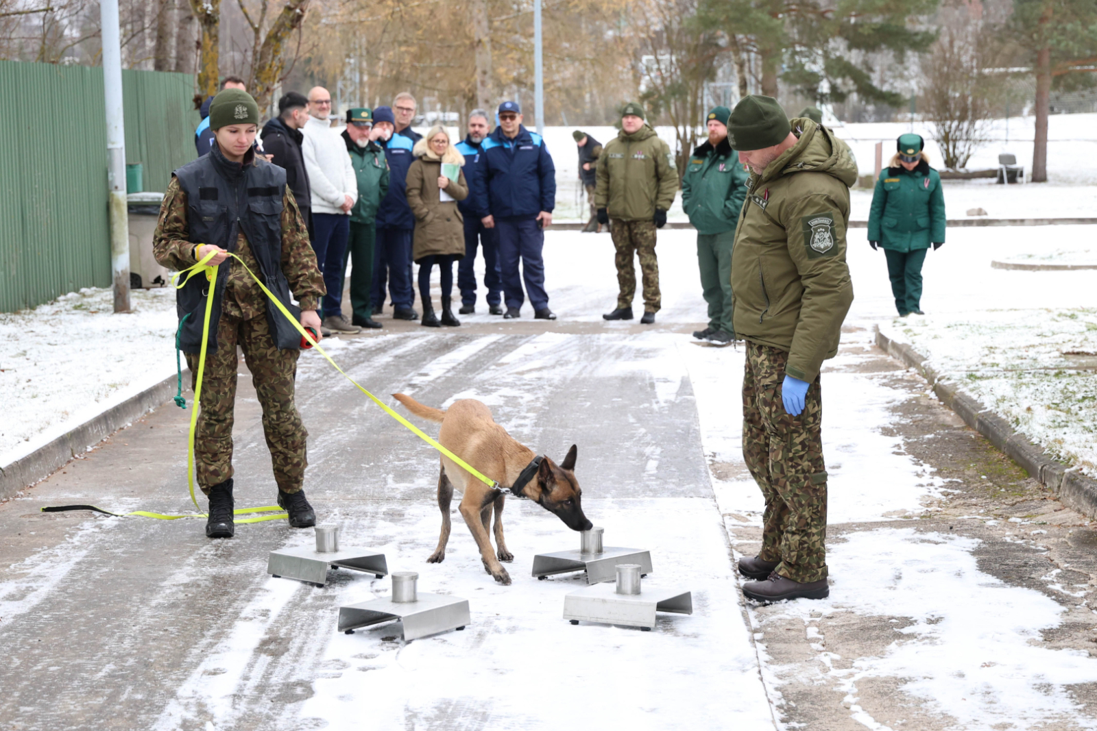 Valsts robežsardzes koledžu apmeklēja Eiropas Robežu un krasta apsardzes aģentūras (Frontex aģentūra) pārstāvji un Pastāvīgā korpusa eksperti