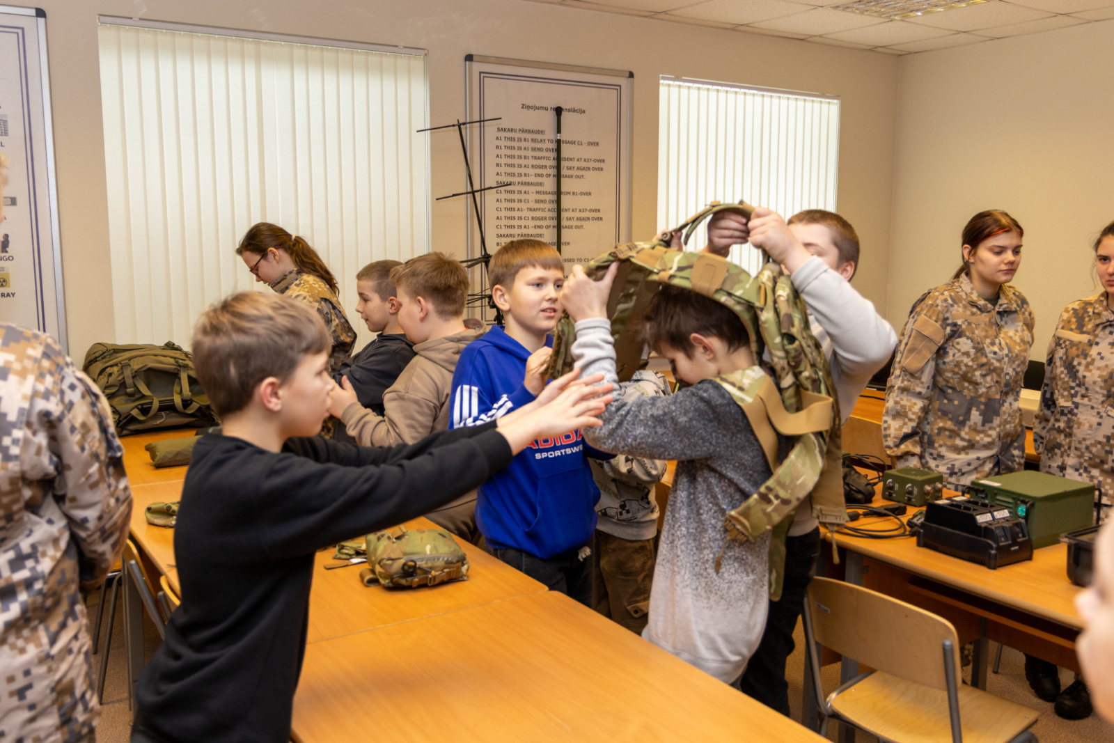 Jaunsargi iepazina robežsarga profesiju