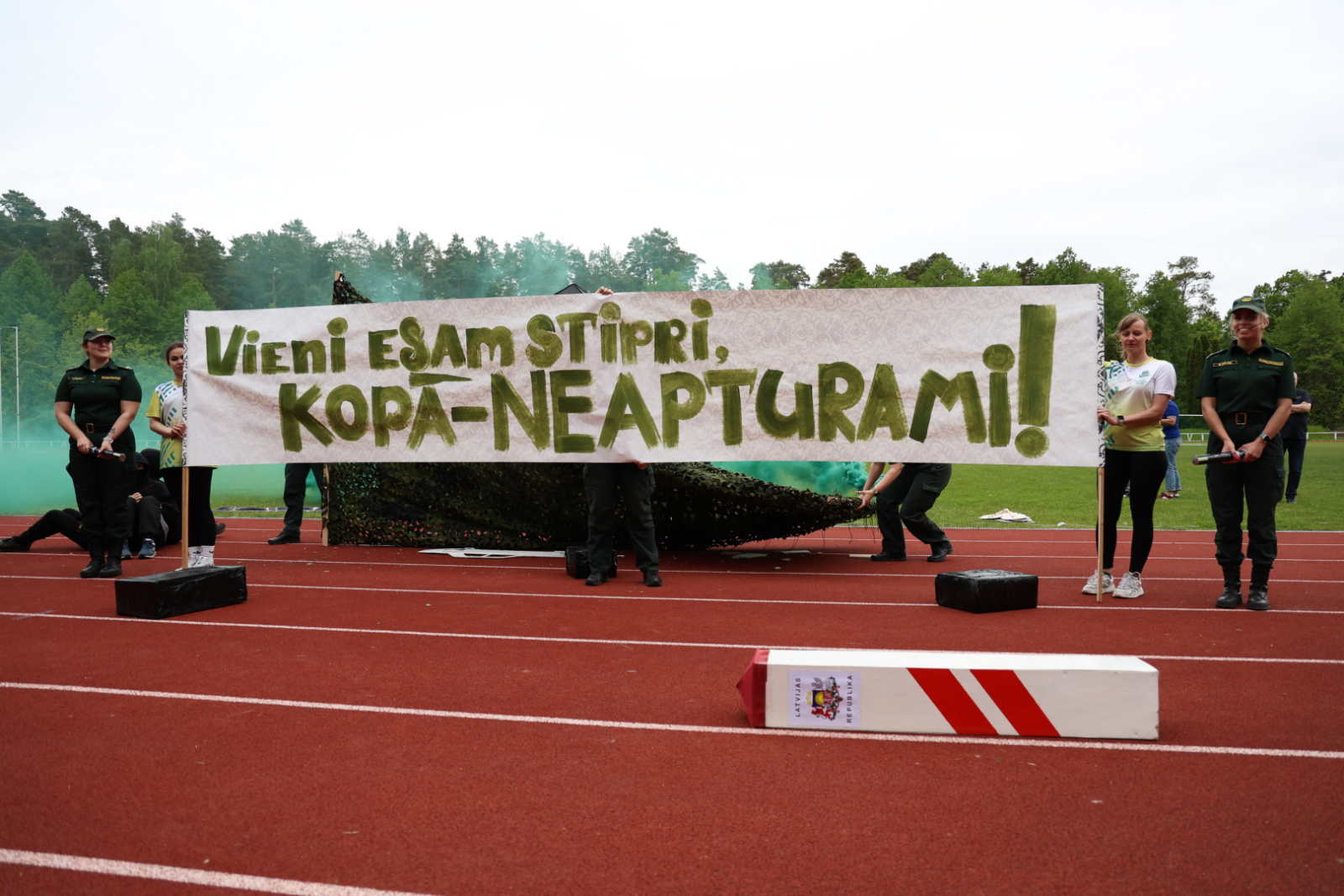 izvadītas sporta sezonas noslēguma sacensības Kandavā