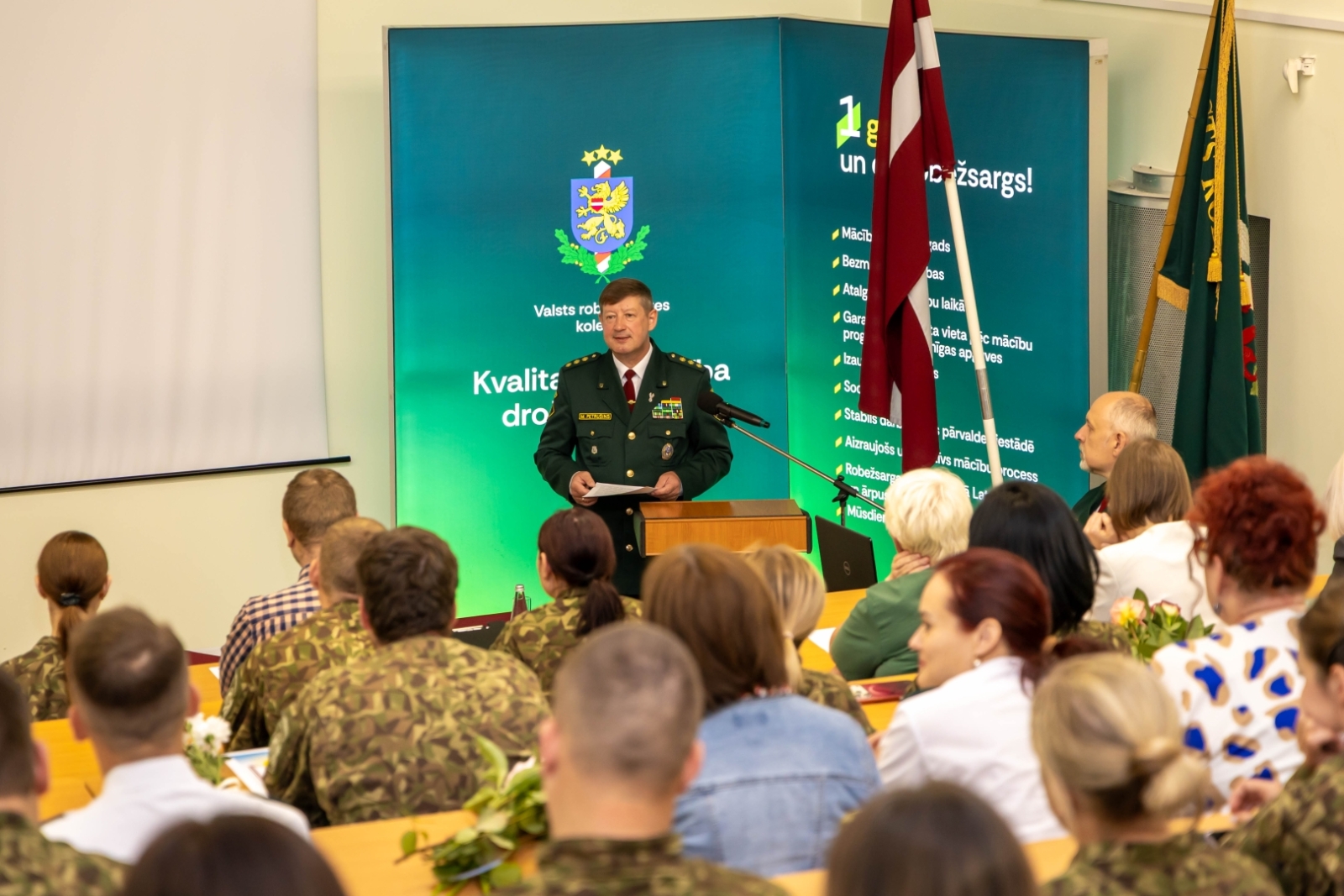 Valsts robežsardzes koledžā aizvadīta svinīga sanāksme foto