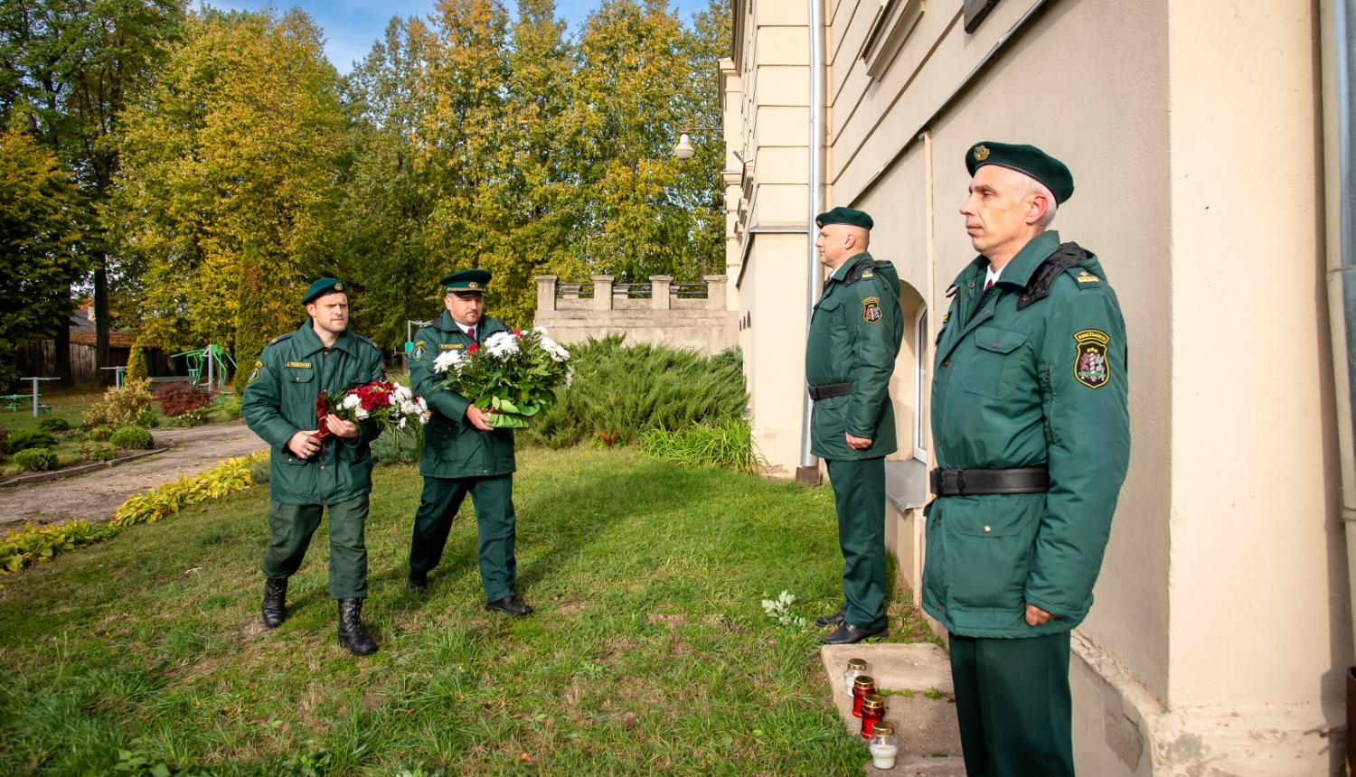 Robežsardzes sagrāves un represēto robežsargu piemiņai veltītais pasākums Indrā foto