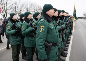 Militārajā parādē Valsts robežsardzi pārstāvēja  Valsts robežsardzes koledžas vienība