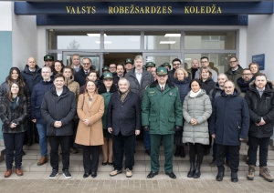 Ārvalstu pārstāvniecību delegācijas ciemojās Valsts robežsardzes koledžā Nr.7