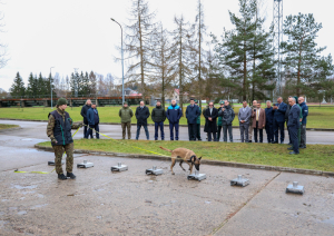 Valsts robežsardzes vizītes ietvaros Valsts robežsardzes koledžu apmeklē Eiropas Savienības padomdevēju Misijas Irākā organizēta Irākas tiesībsargājošo institūciju pārstāvju delegācija