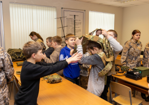 Jaunsargi iepazina robežsarga profesiju