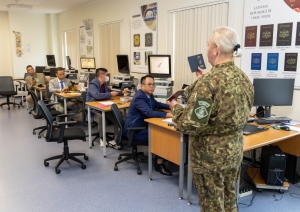 Valsts robežsardzes koledžā notika apmācības Vjetnamas Imigrācijas departamenta amatpersonām foto