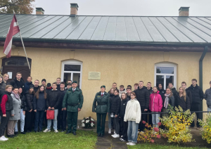 Valsts robežsardze piemin represētos robežsargus Indrā