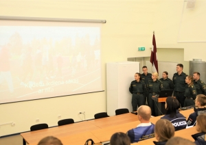 Valsts robežsardzes koledža sadarbības pasākumā uzņēma studējošos Nr.1