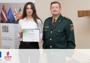 Moldovas Republikas Migrācijas ģenerālinspektorāta amatpersonas pabeigušas apmācības Valsts robežsardzes koledžā Nr.27