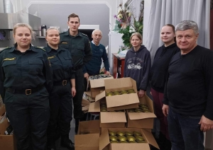 Valsts robežsardzes koledžas pārstāvji piedalījās ierakumu sveču liešanā