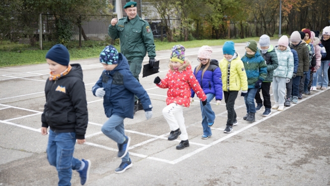 Skolēni no Latvijas skolām viesojas VRK Karjeras nedēļas ietvaros no 16. līdz 20. oktobrim