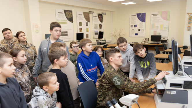 Jaunsargi iepazina robežsarga profesiju
