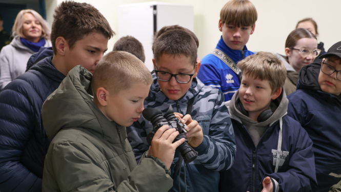 Valsts robežsardzes koledža uzņem skolēnus Karjeras nedēļas laikā