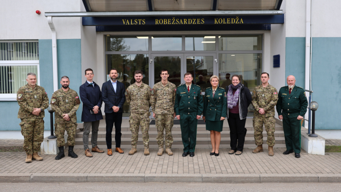 Valsts robežsardzes koledžā viesojās delegācija no Kanādas