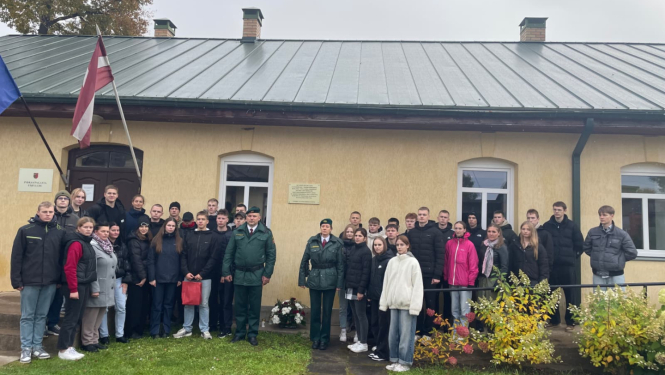 Valsts robežsardze piemin represētos robežsargus Indrā