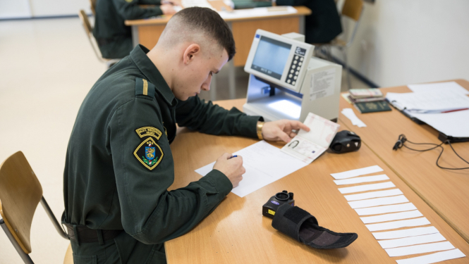 Apstiprināti uzņemšanas noteikumi Valsts robežsardzes koledžā