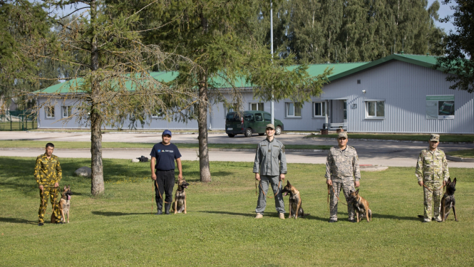 Centrālās Āzijas kinologi pilnveido zināšanas Valsts robežsardzes koledžā