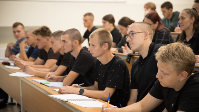 Kļūt par robežsargiem nolēma 69 jaunieši