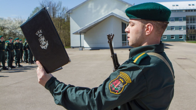 Robežsarga zvērestu dos 15 jaunie robežsargi