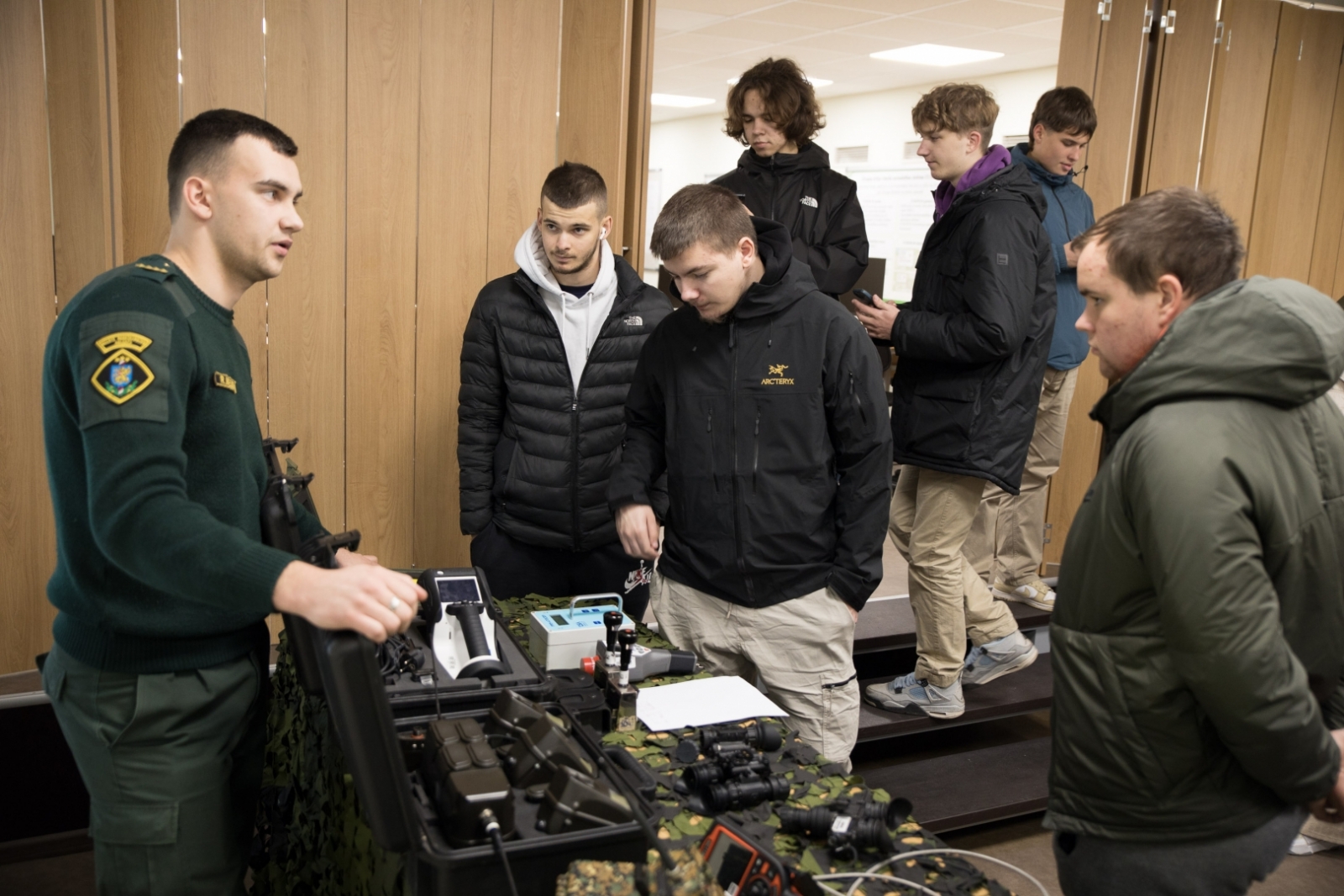 Skolēni no Latvijas skolām viesojas VRK Karjeras nedēļas ietvaros no 16. līdz 20. oktobrim