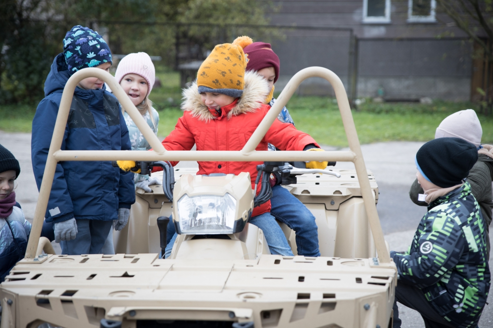 Skolēni no Latvijas skolām viesojas VRK Karjeras nedēļas ietvaros no 16. līdz 20. oktobrim