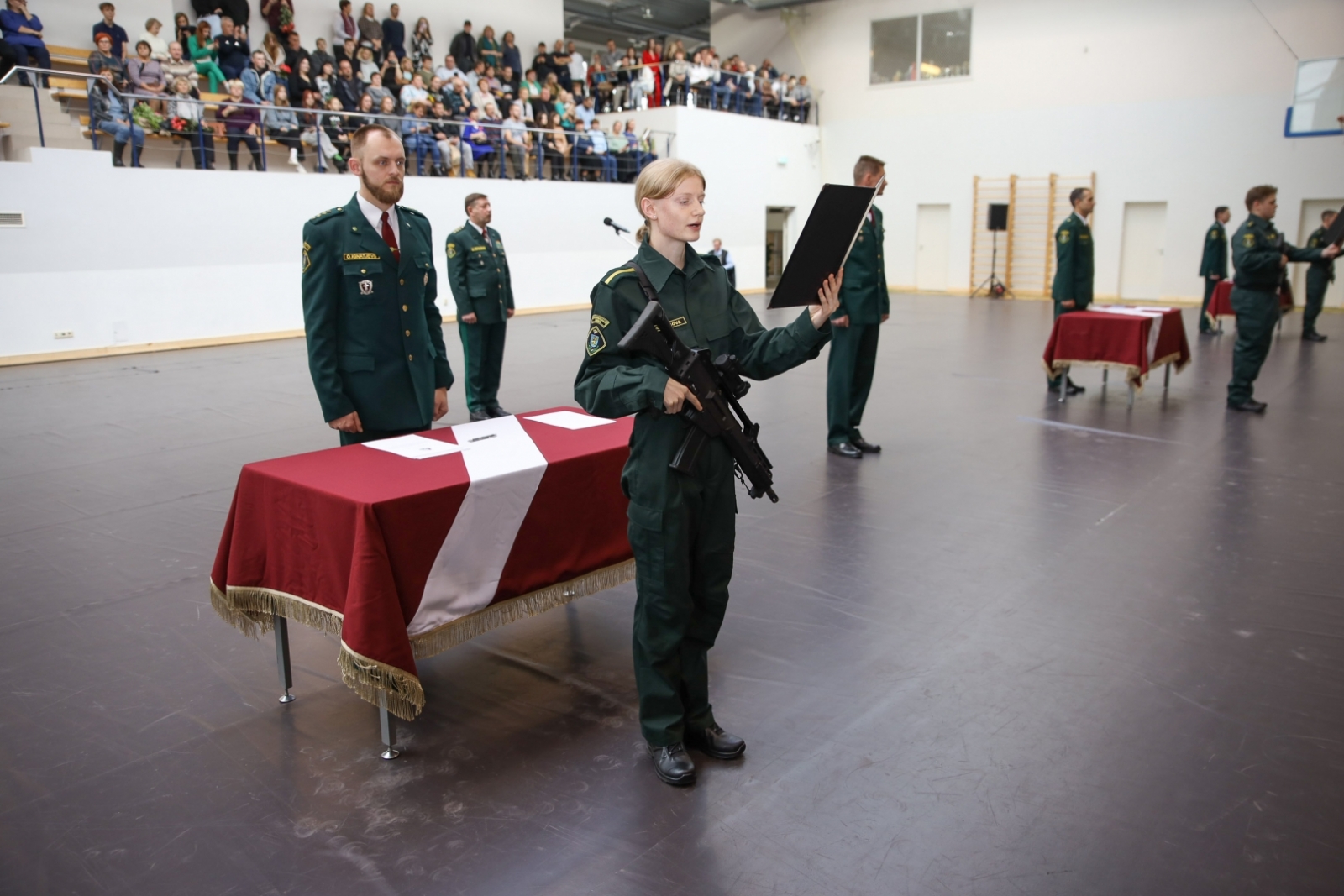 Zvērestu deva 61 jaunuzņemts robežsargs