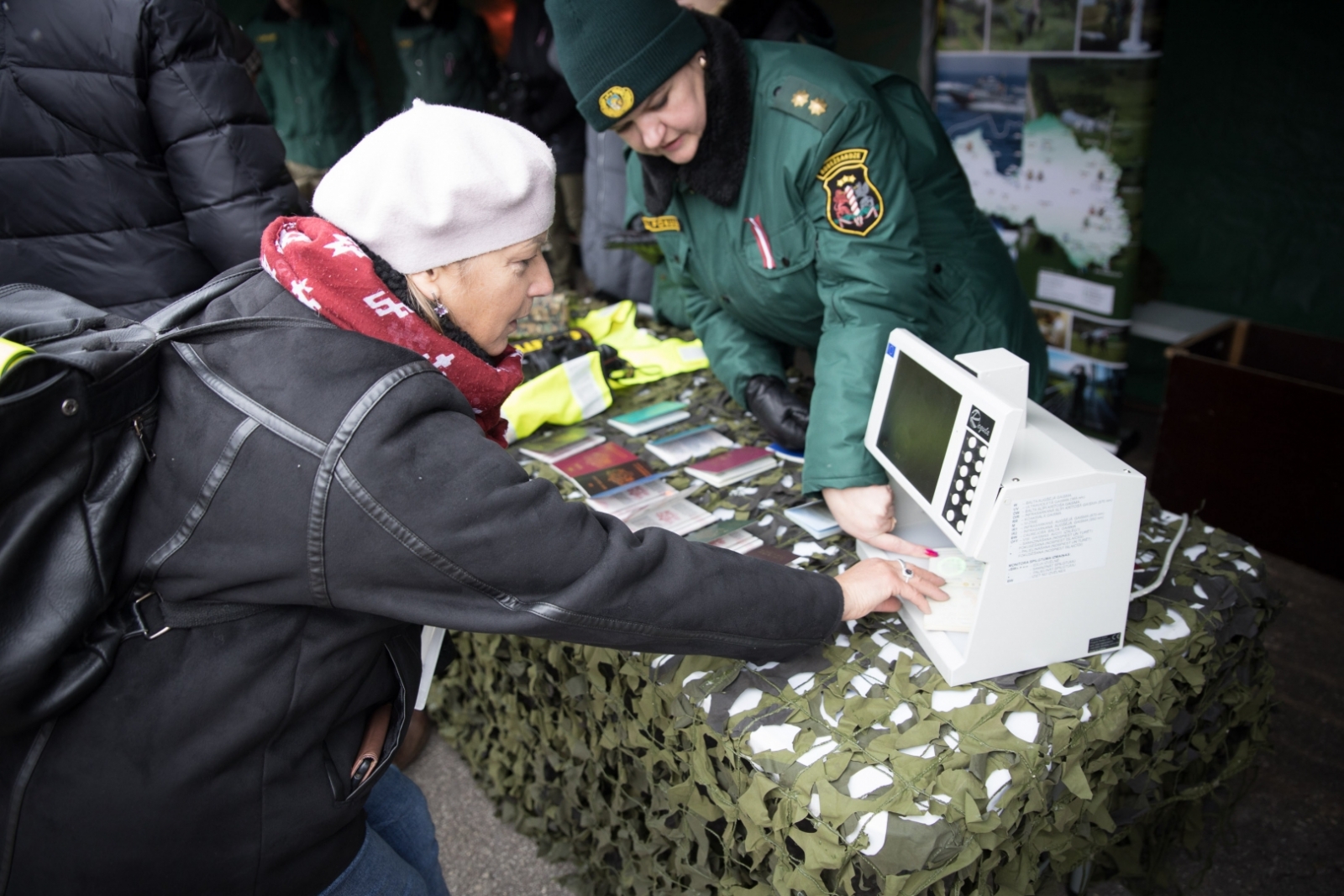 Militārajā parādē Valsts robežsardzi pārstāvēja  Valsts robežsardzes koledžas vienība