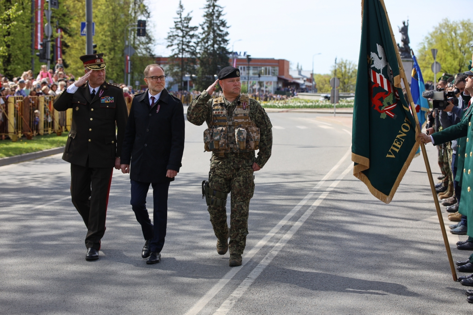Valsts robežsardzi militārajā parādē pārstāvēja Valsts robežsardzes koledžas vienība Nr.3