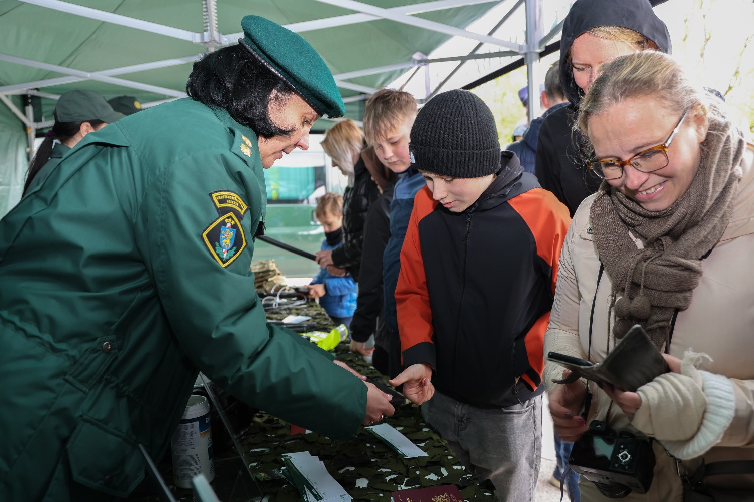 Valsts robežsardzes koledža piedalījās 4.maija militārajā parādē