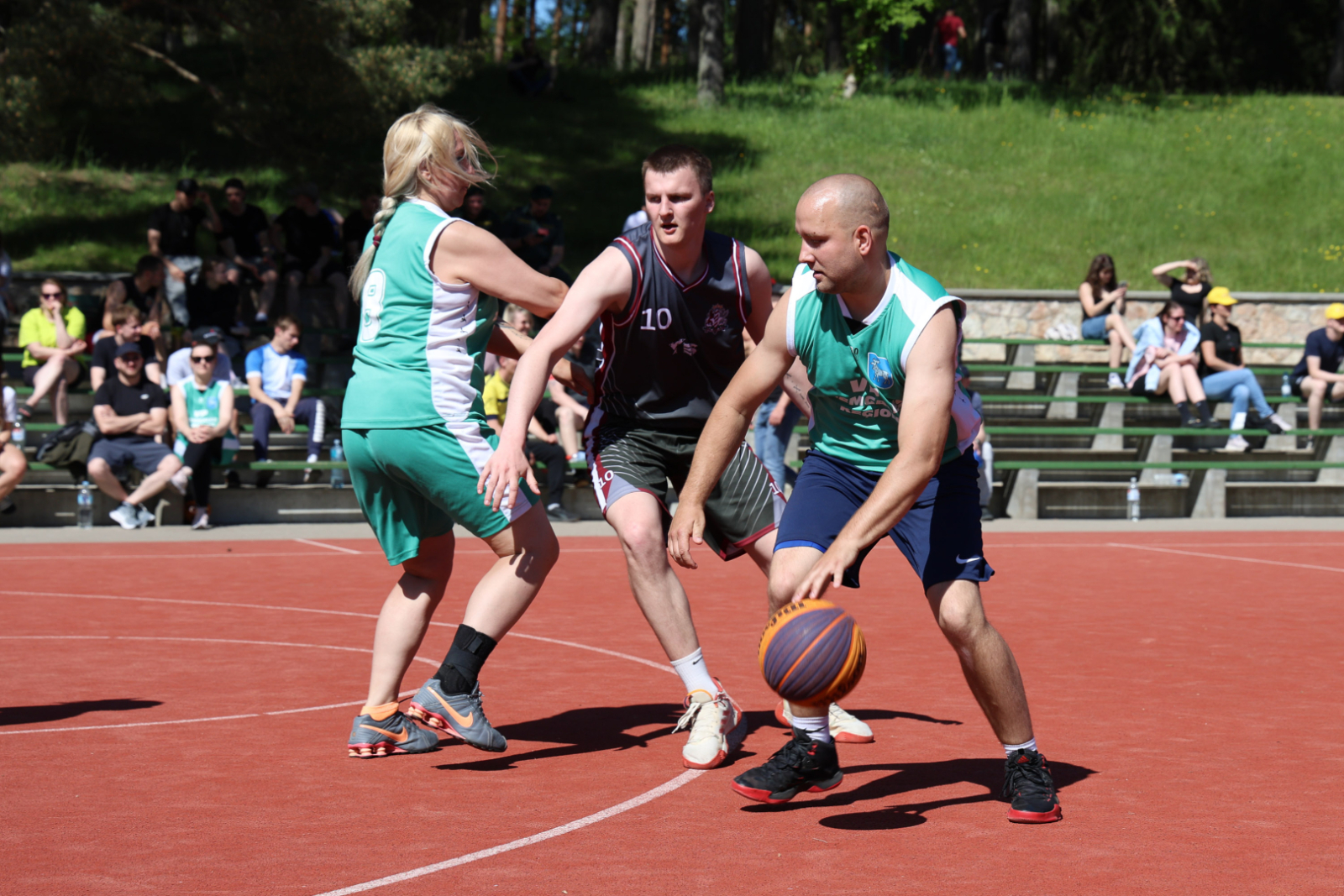 izvadītas sporta sezonas noslēguma sacensības Kandavā