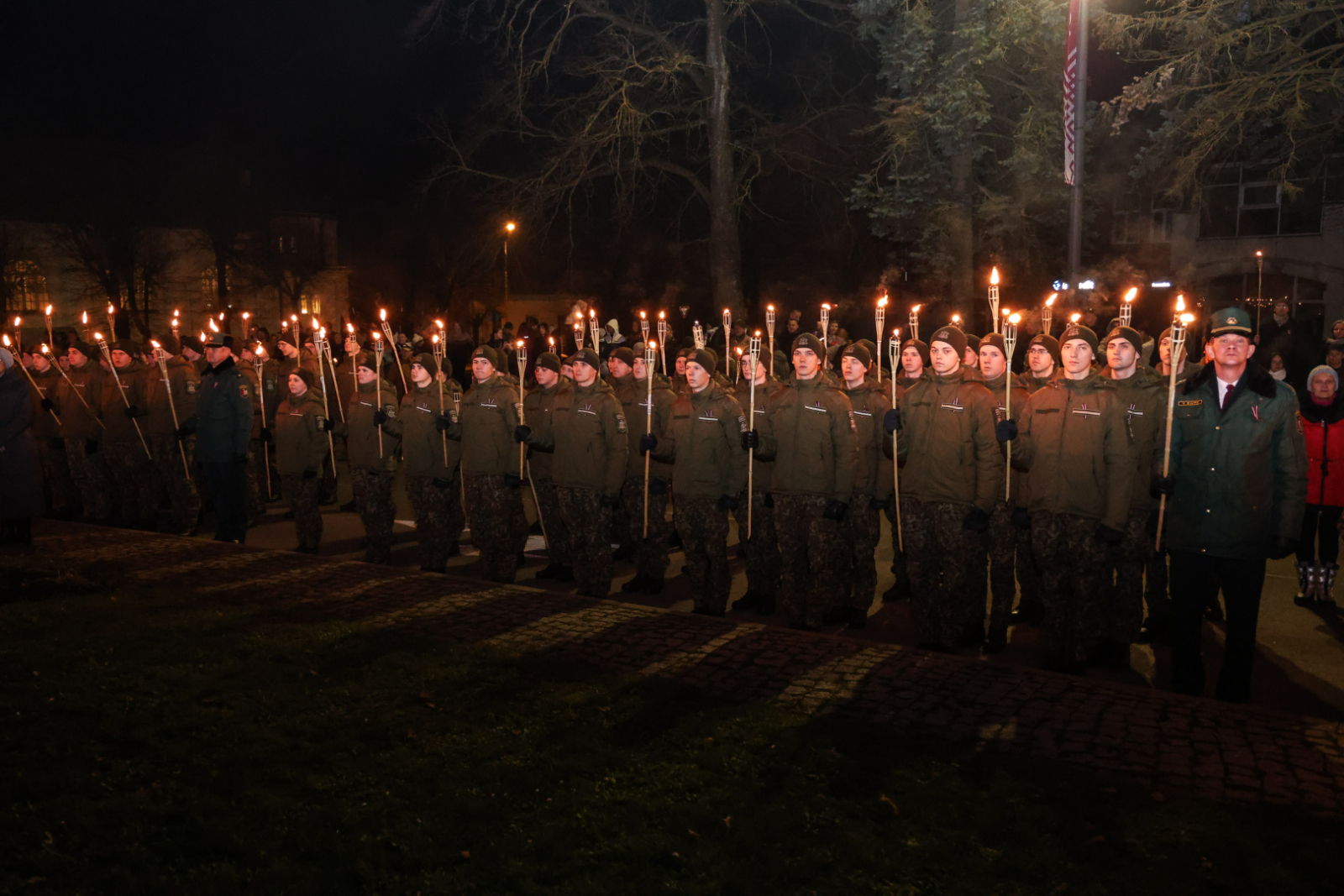 Valsts robežsardzes koledžas personāls, kadeti un mācībspēki Lāčplēša dienas piemiņas pasākumos Rēzeknē