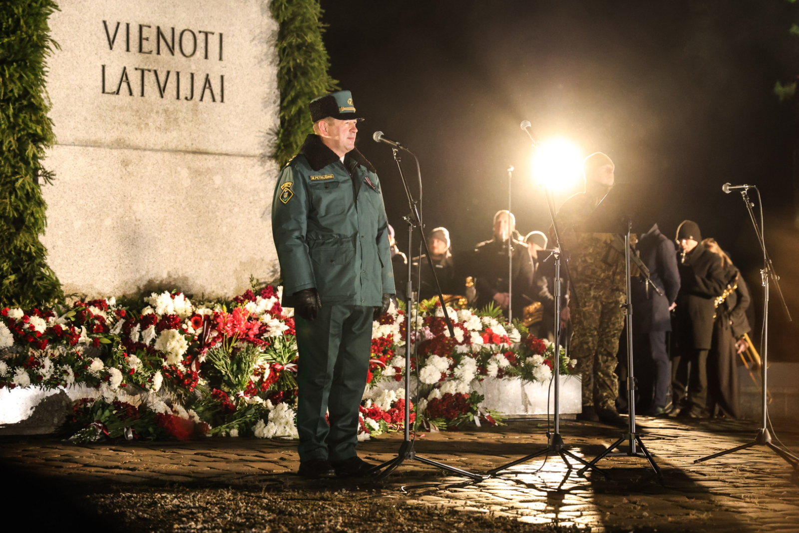 Valsts robežsardzes koledžas personāls, kadeti un mācībspēki Lāčplēša dienas piemiņas pasākumos Rēzeknē