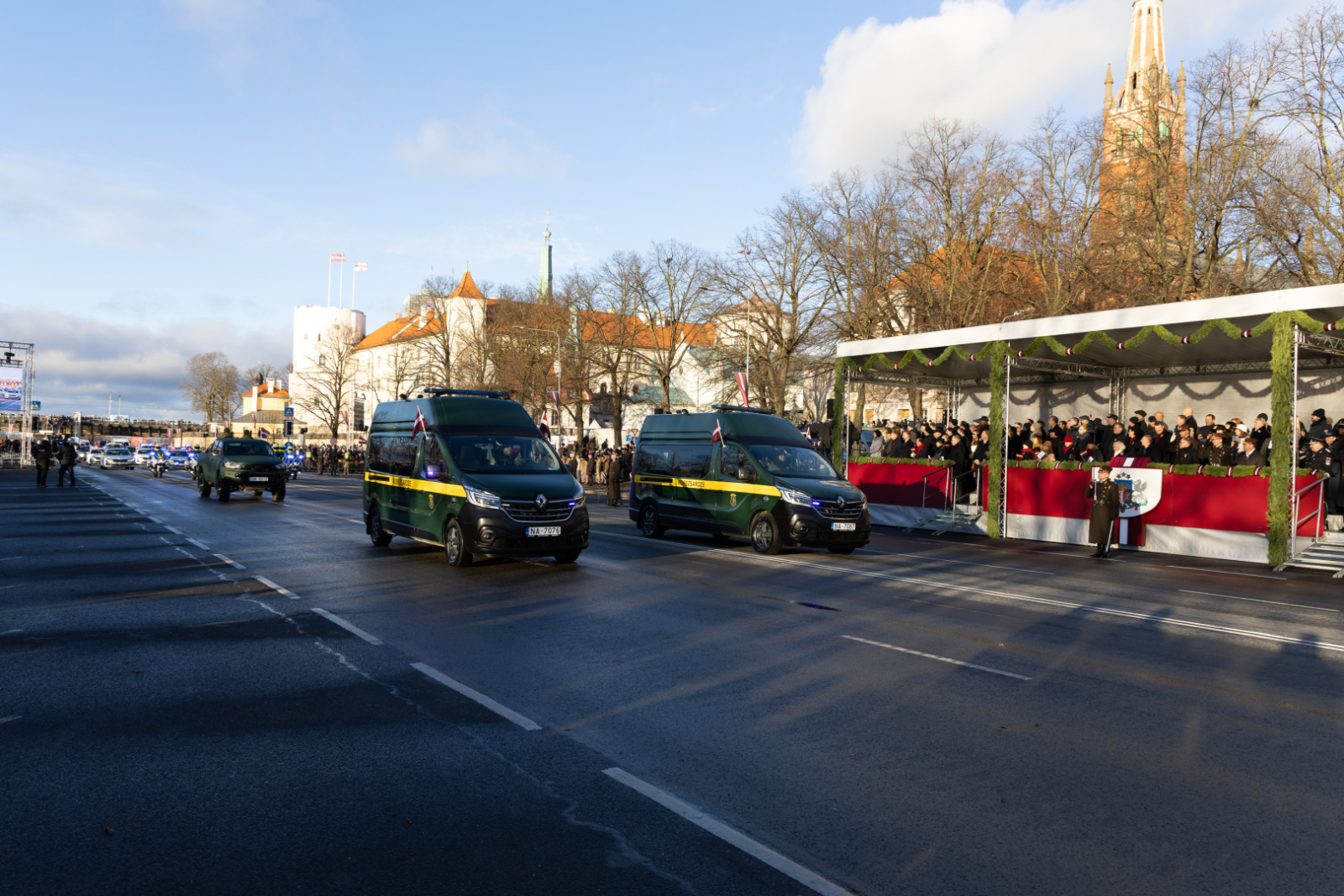 Valsts robežsardzes koledžas vienība piedalījās militārajā parādē Rīgā, 18.11.2025