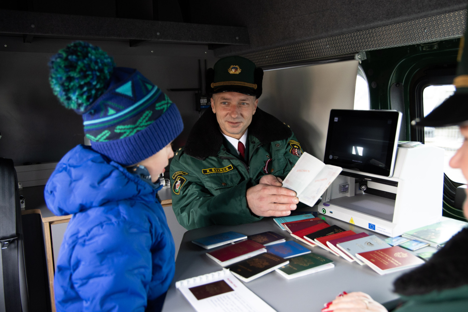 Valsts robežsardzes koledžas vienība piedalījās militārajā parādē Rīgā, 18.11.2025