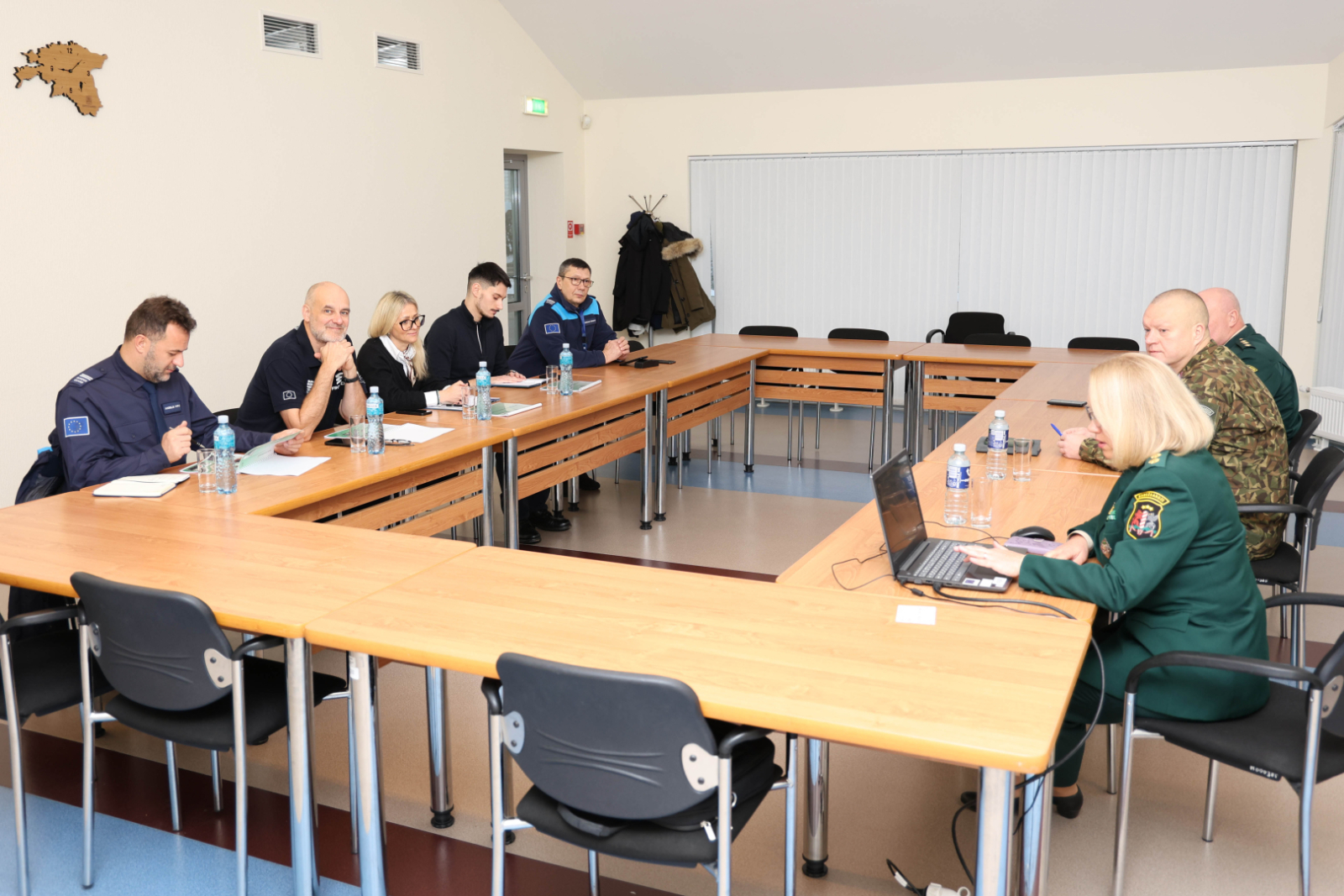 Valsts robežsardzes koledžu apmeklēja Eiropas Robežu un krasta apsardzes aģentūras (Frontex aģentūra) pārstāvji un Pastāvīgā korpusa eksperti