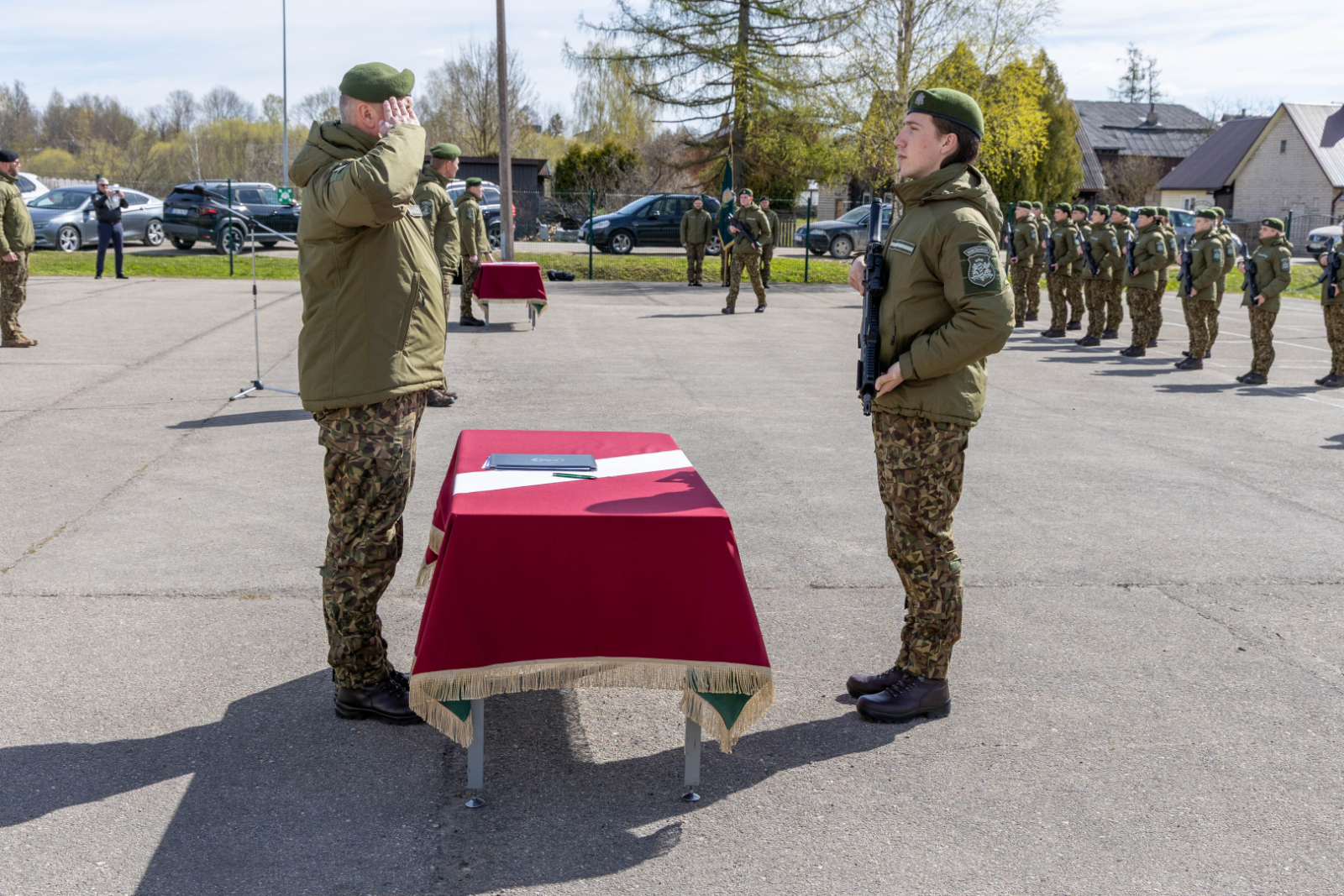 Svinīgā ceremonijā topošie robežsargi apliecina uzticību Latvijai