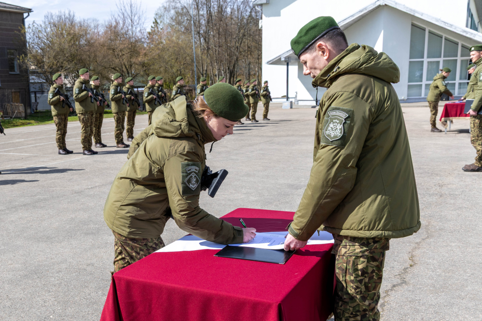 Svinīgā ceremonijā topošie robežsargi apliecina uzticību Latvijai