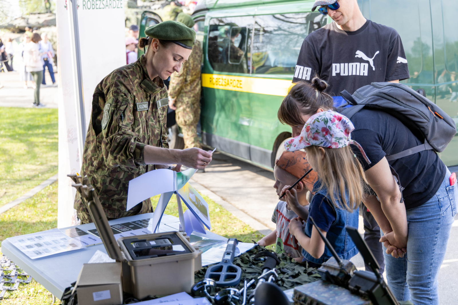 Norisinājās Nacionālo bruņoto spēku militārā parāde