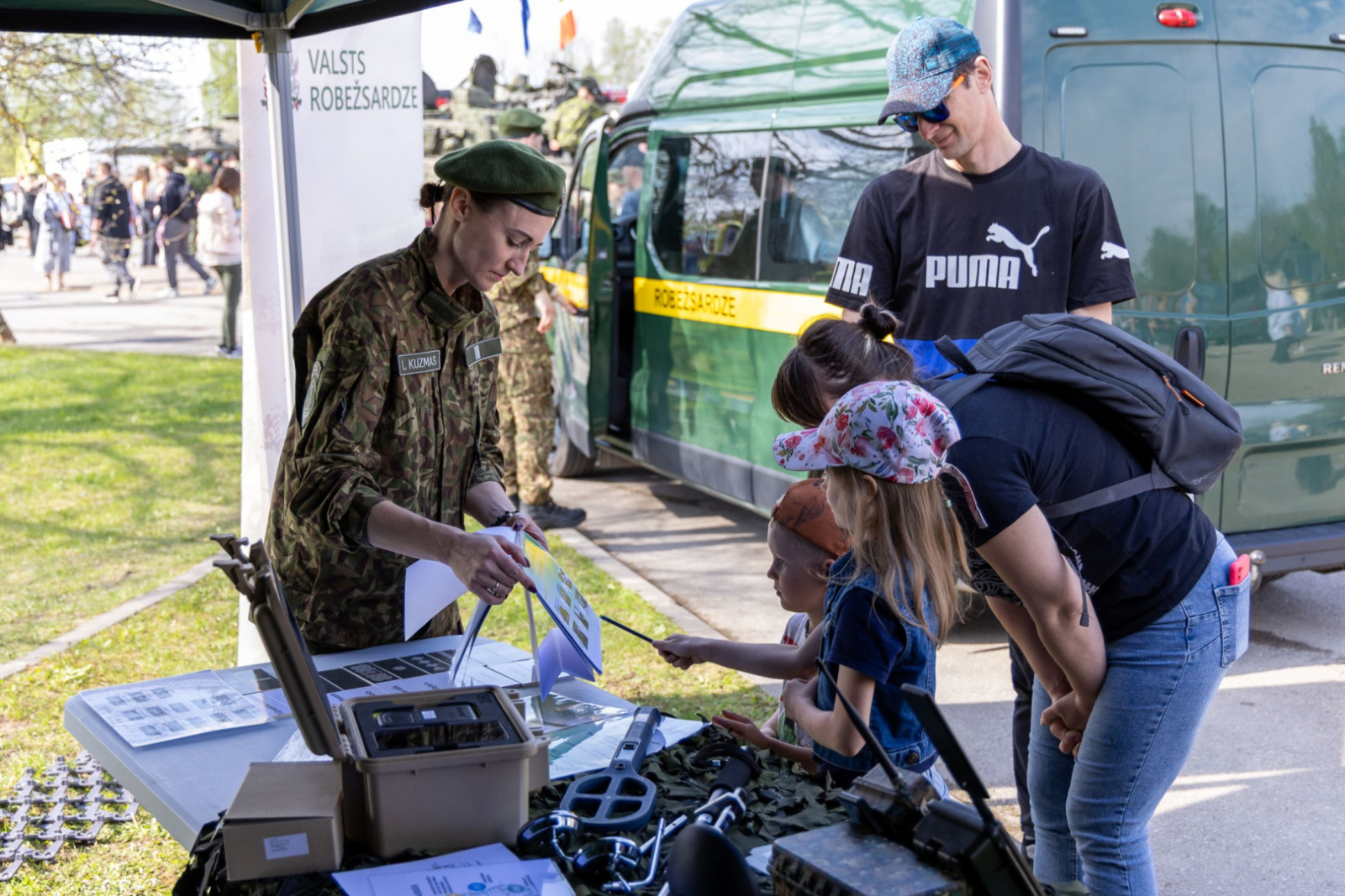 Norisinājās Nacionālo bruņoto spēku militārā parāde