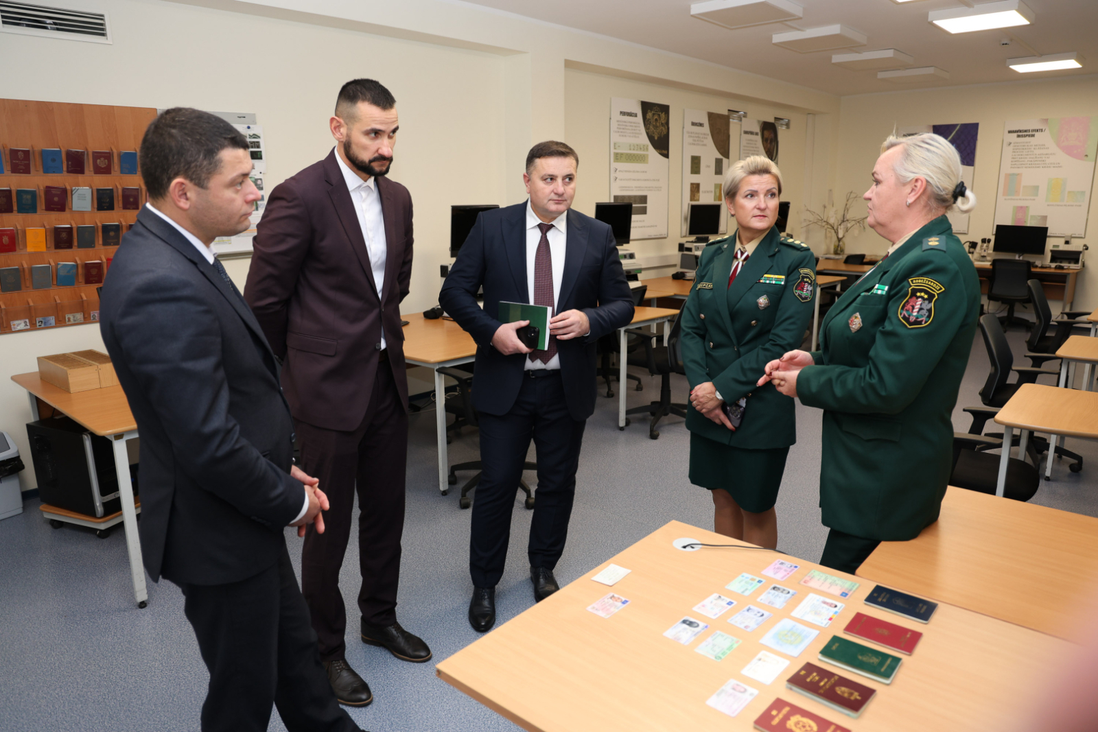 Valsts robežsardzes koledžā viesojās delegācija no Moldovas