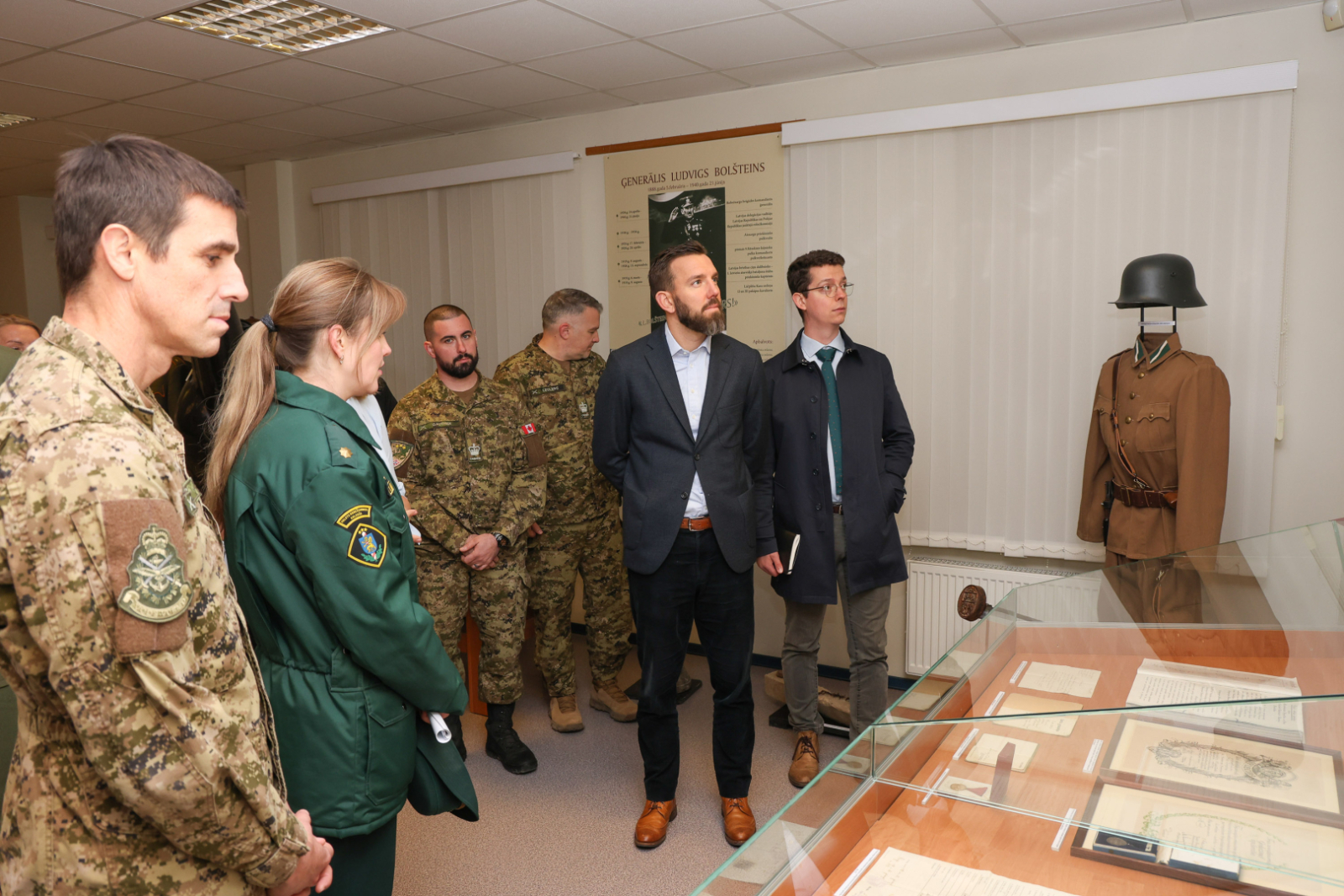 Valsts robežsardzes koledžā viesojās delegācija no Kanādas