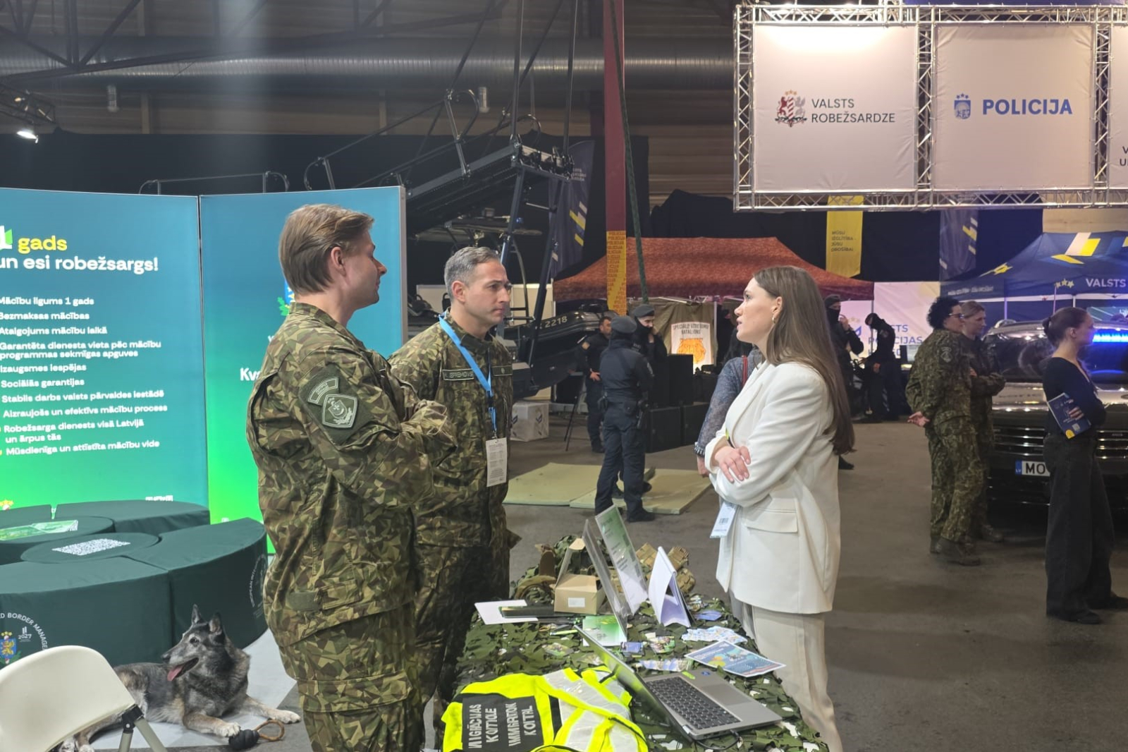 Valsts robežsardzes koledža piedalījās izglītības izstādē “Skola 2026”