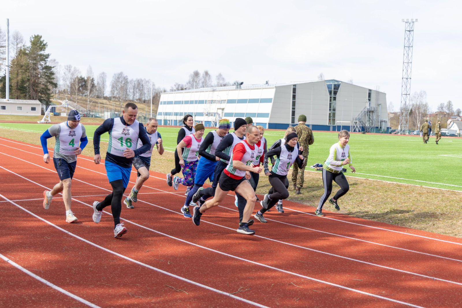 Valsts robežsardzes sacensības peldēšanā un dienesta trīscīņā