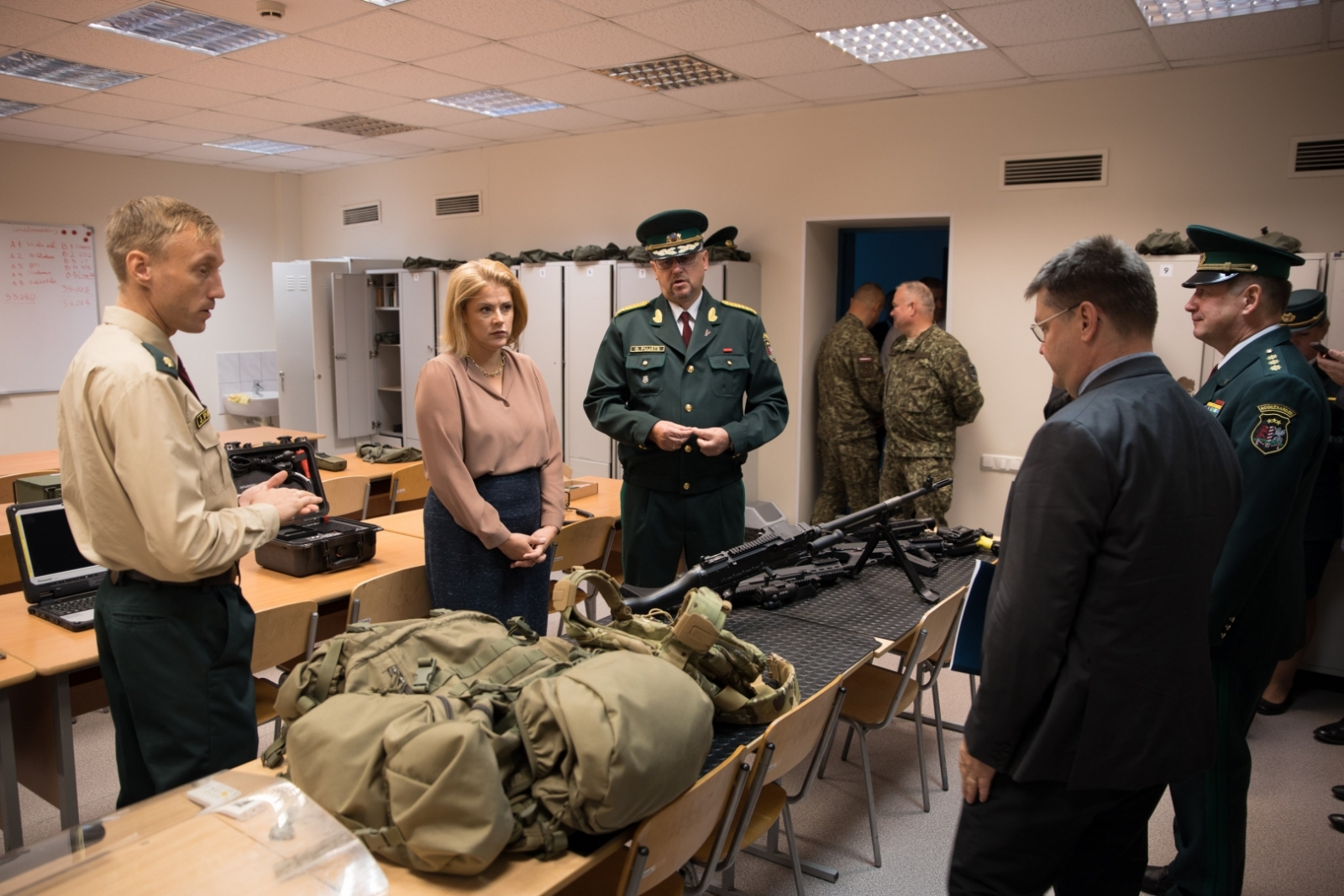 Ministru prezidente apmeklēja Valsts robežsardzes koledžu Nr.9
