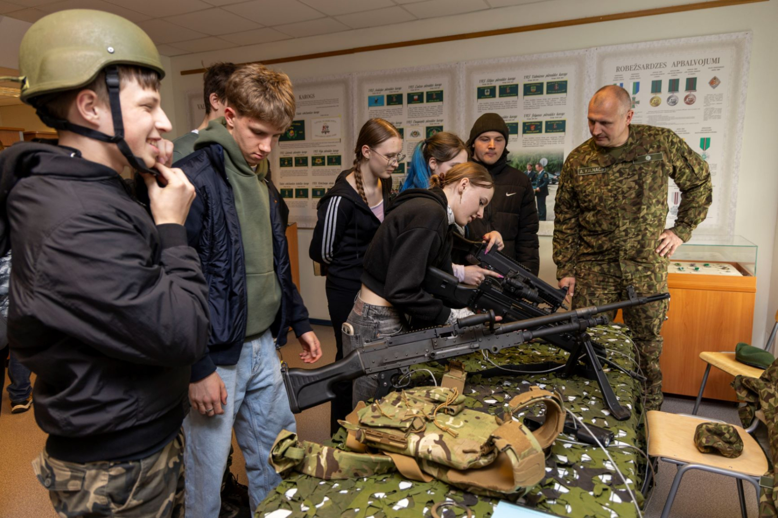 Valsts robežsardzes koledžas “Atvērto durvju diena” pulcē interesentus no visas Latvijas