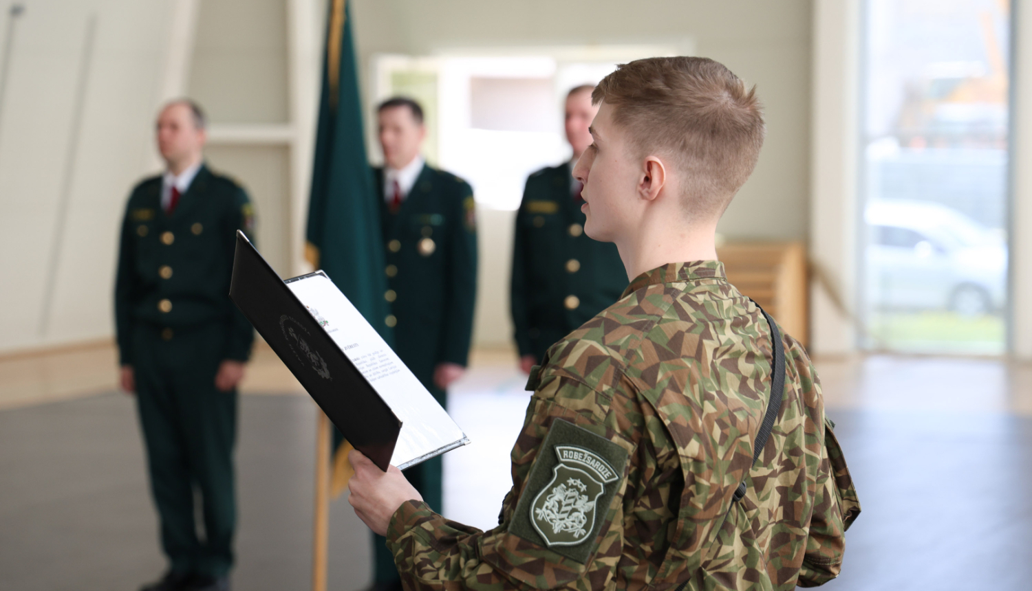 Valsts robežsardzes koledžas jauno kadetu zvēresta došanas pasākuma informatīvs foto