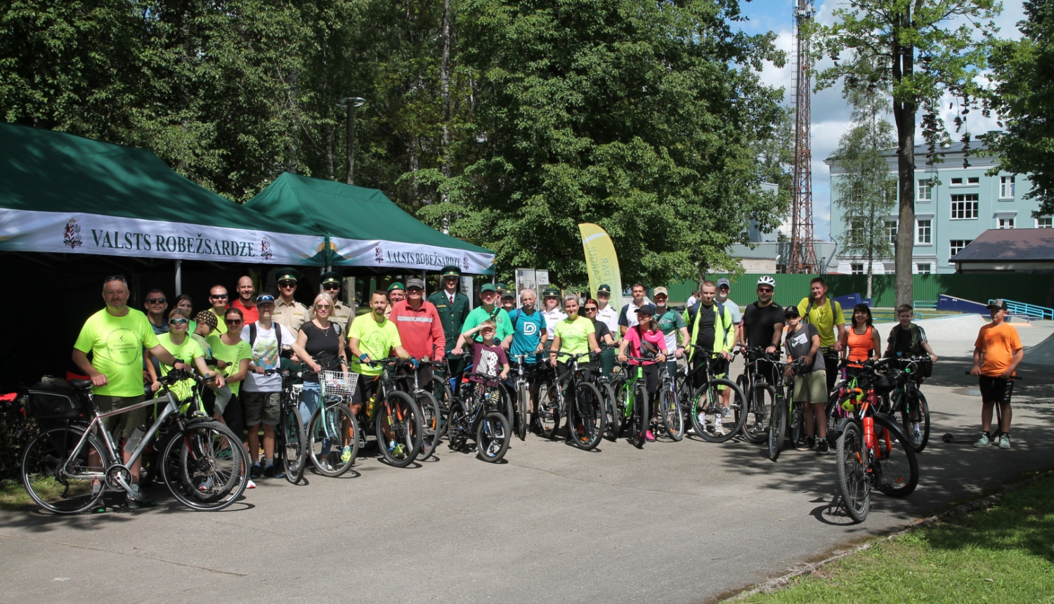 Norisinājās Valsts robežsardzes koledžas organizēts velobrauciens Nr.1
