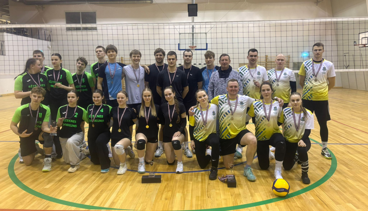 Valsts robežsardzes koledžas komanda izcīna 2. vietu volejbola turnīrā